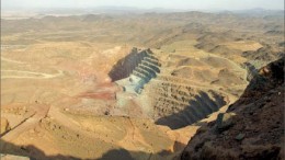 An elevated view of pits at La Mancha Resources' Hassai gold mine in Sudan. Photo by La Mancha Resources
