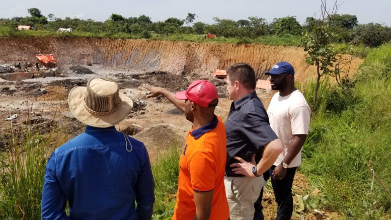An artisanal mine site producing 200 tonnes of concentrate per day with an average grade of 3-4% cobalt. Credit: Cobalt Blockchain.