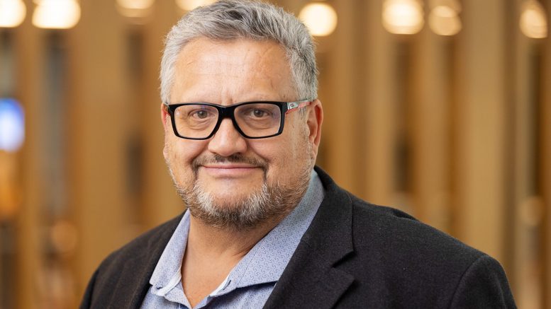 JV article: Deloitte targets mid-tier miners managing complexity